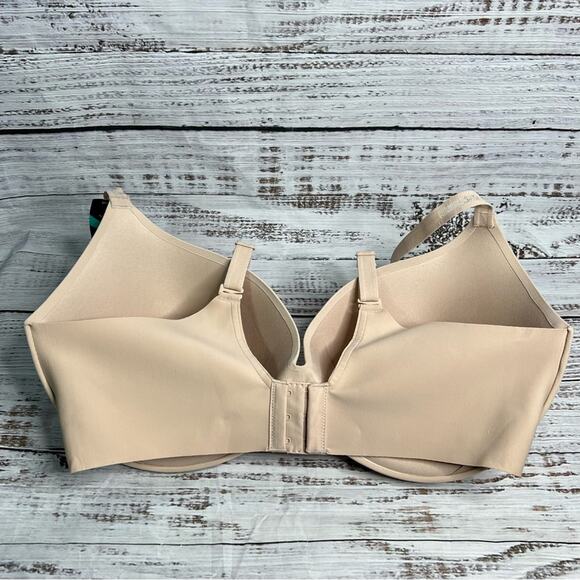 Maidenform 40DD Dreamwire Back Smoothing Underwire Bra DM0070 - Picture 4 of 13